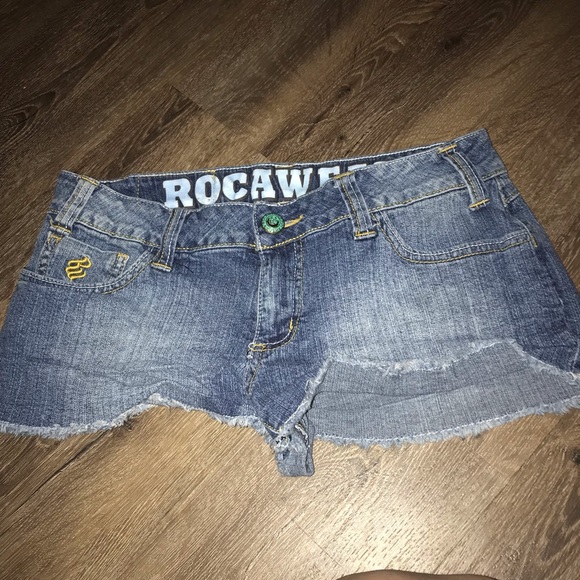 Jean Shorts - Picture 2 of 4